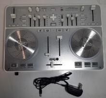 Vestax Spin DJ Turntable Controller