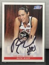 Ruth Riley 2007 WNBA Rittenhouse 2006 Finals Champion Auto