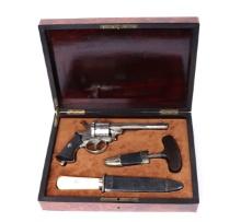 Excellent Belgian Cased Pistol & Knives Set