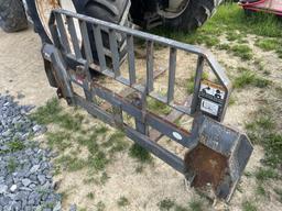 Pallet Forks off New Holland 7614 Loader