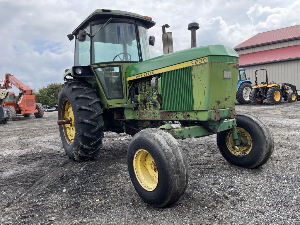 John Deere 4230 Tractor