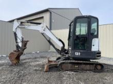 Bobcat E32 Excavator