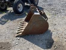 36" Tooth bucket off Case 590 SN backhoe