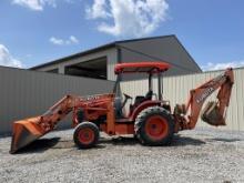 Kubota M59 Laoder Backhoe