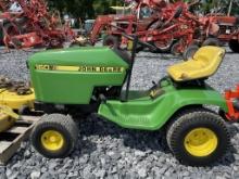 John Deere 160 Lawn Tractor