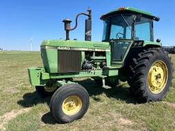 1980 John Deere  4240