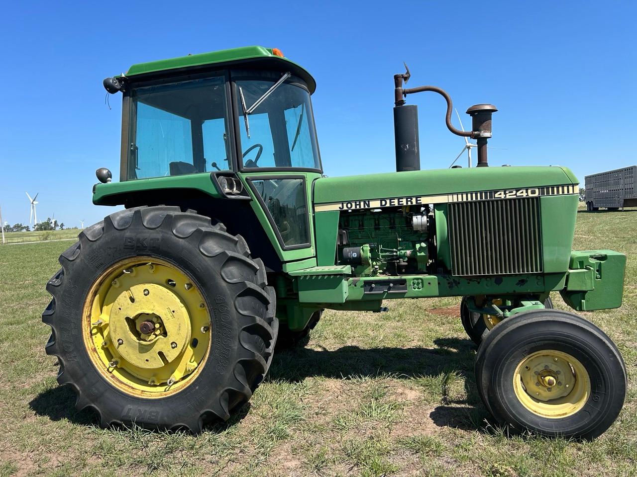 1980 John Deere  4240