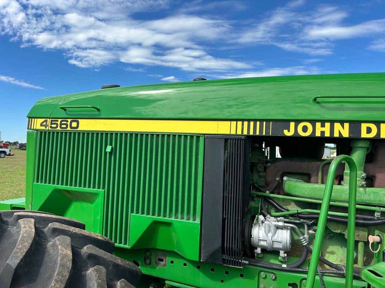 1992 John Deere 4560