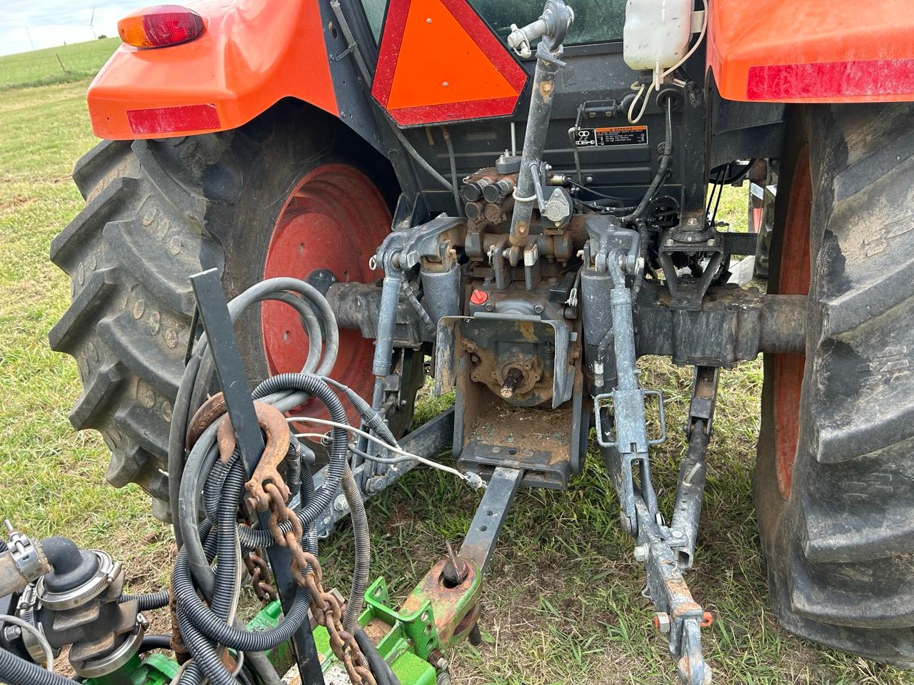 Kubota M5-111D