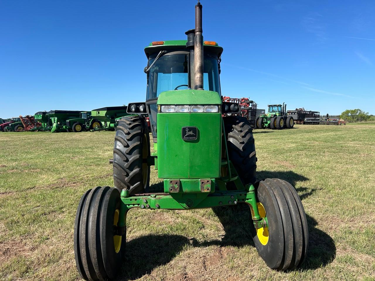 1988 John Deere 4450