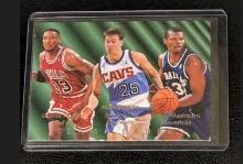 1995-96 Fleer Basketball Card Scottie Pippen/Price/Mashburn Bulls/Cavs/Mavs #2