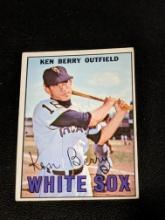 1967 Topps #67 Ken Berry Chicago White Sox Vintage Baseball Card