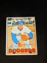 1967 Topps Baseball Card #130 Phil Regan