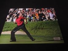Tiger Woods Signed 8x10 Photo Heritage COA