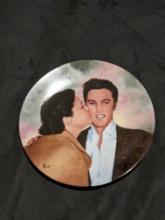 Elvis Presley limited edition plate "elvis and gladys"delphi with coa
