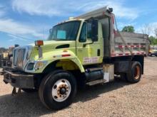 2005 INTERNATIONAL 7400 DUMP TRUCK