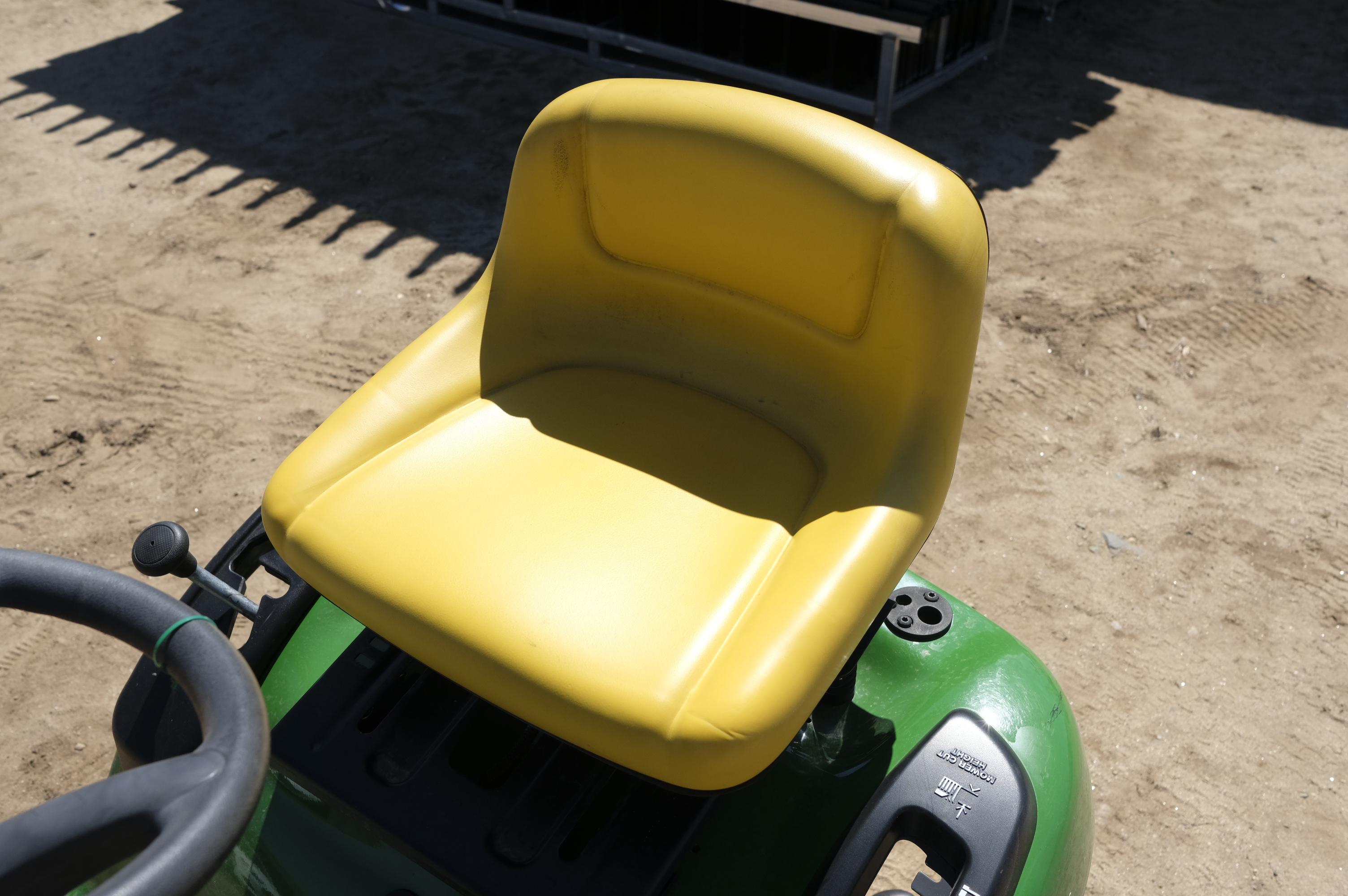 John Deere D105 riding lawn mower