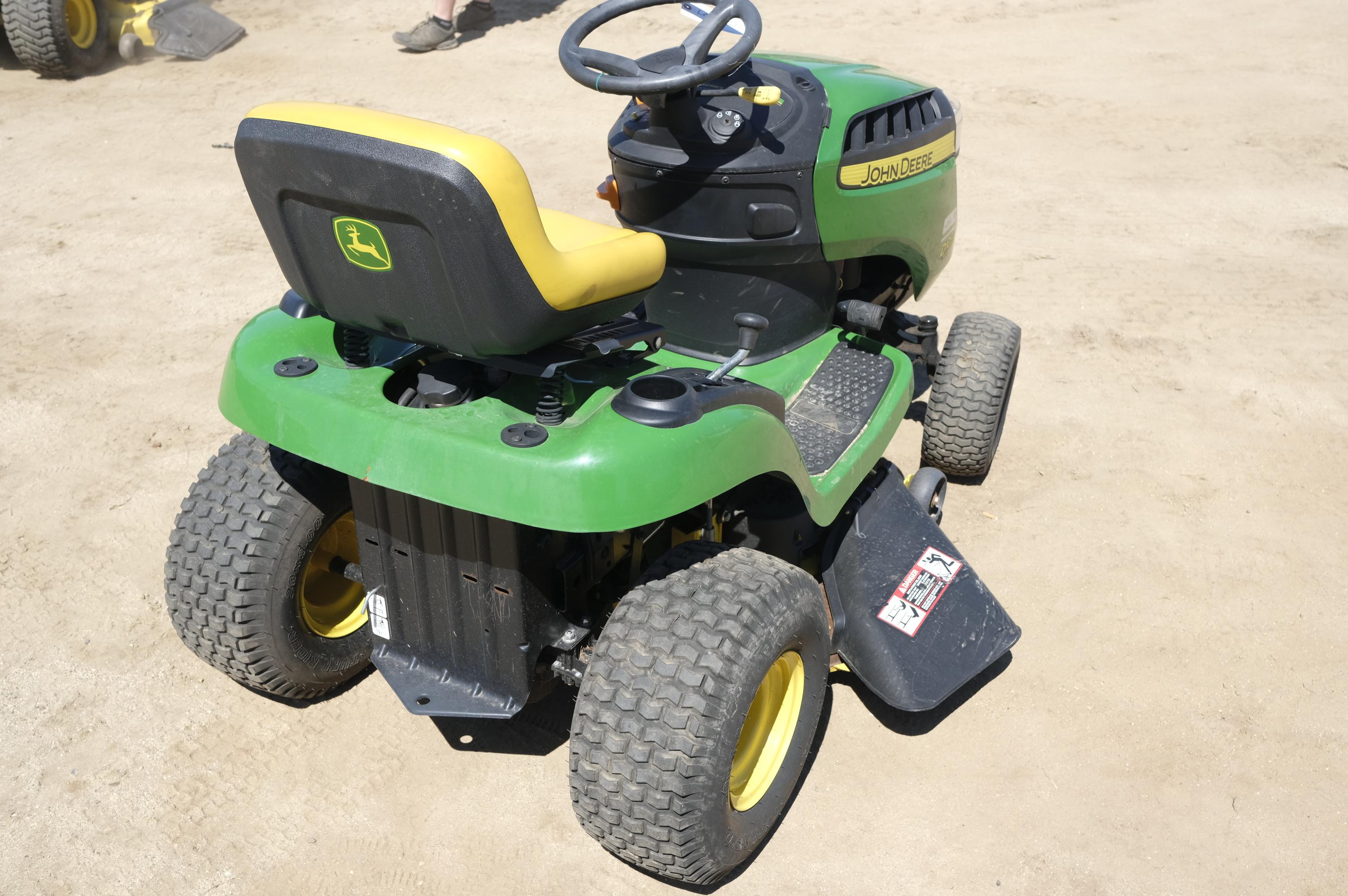 John Deere D105 riding lawn mower