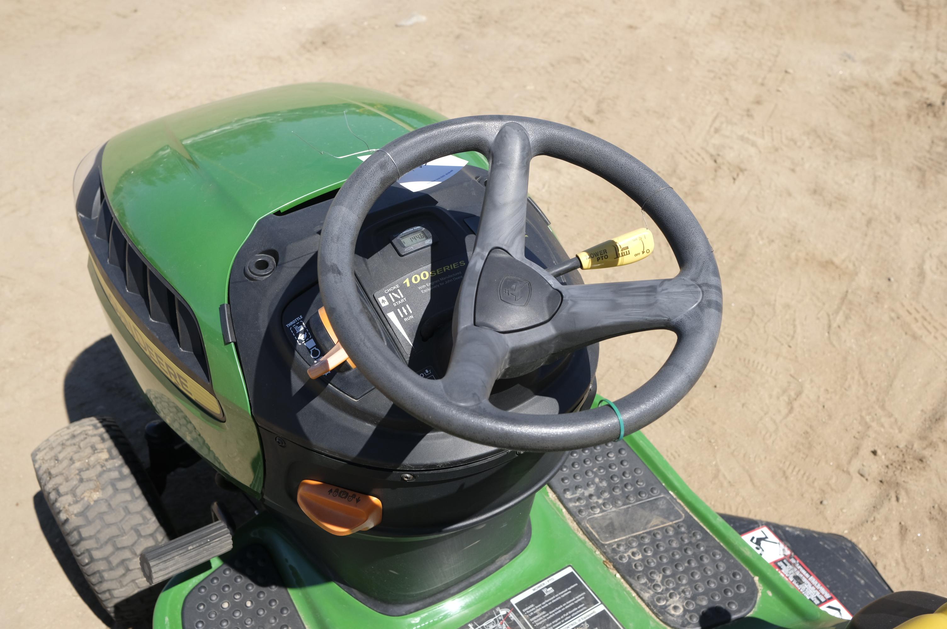 John Deere D105 riding lawn mower