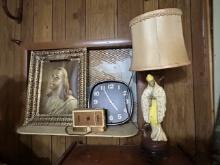 Picture, Clocks, Lamp