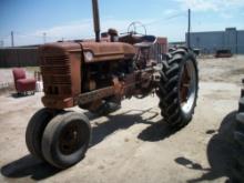 IH M TRACTOR