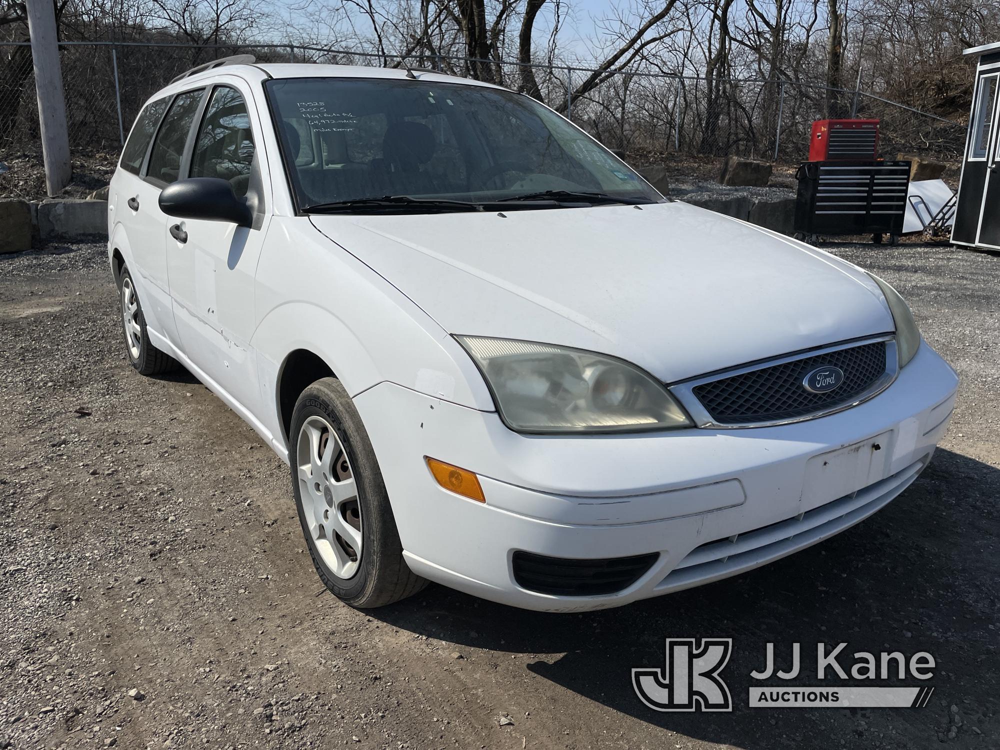(Plymouth Meeting, PA) 2005 Ford Focus 4-Door Station Wagon Runs & Moves, ABS Light On, Body & Rust