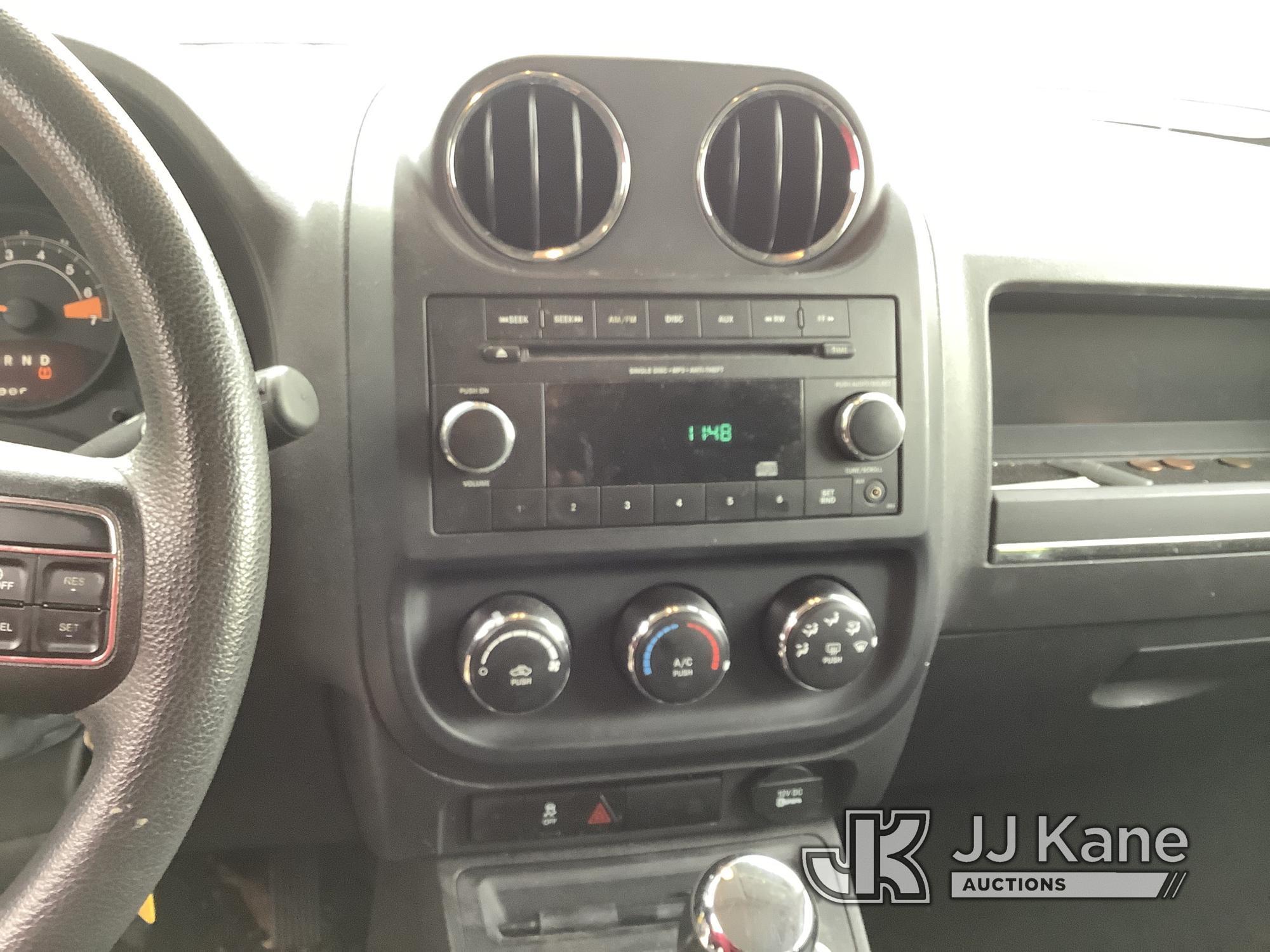(Plymouth Meeting, PA) 2014 Jeep Patriot 4-Door Sport Utility Vehicle Runs & Moves, Body & Rust Dama