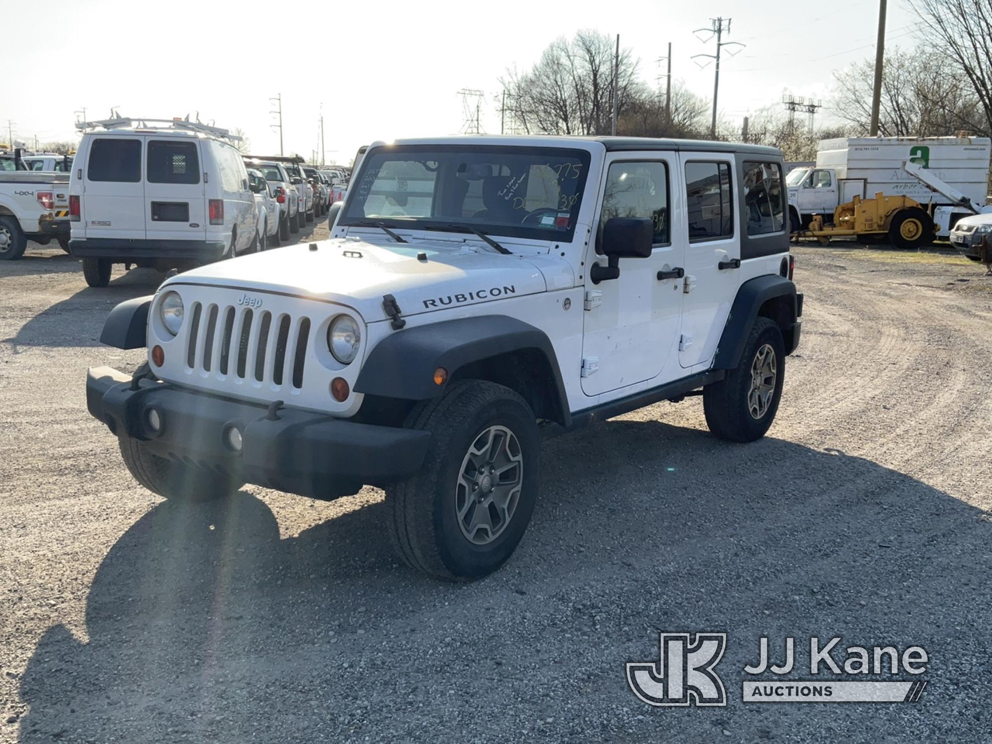 (Plymouth Meeting, PA) 2013 Jeep Wrangler Rubicon 4x4 4-Door Sport Utility Vehicle Runs & Moves, Bod