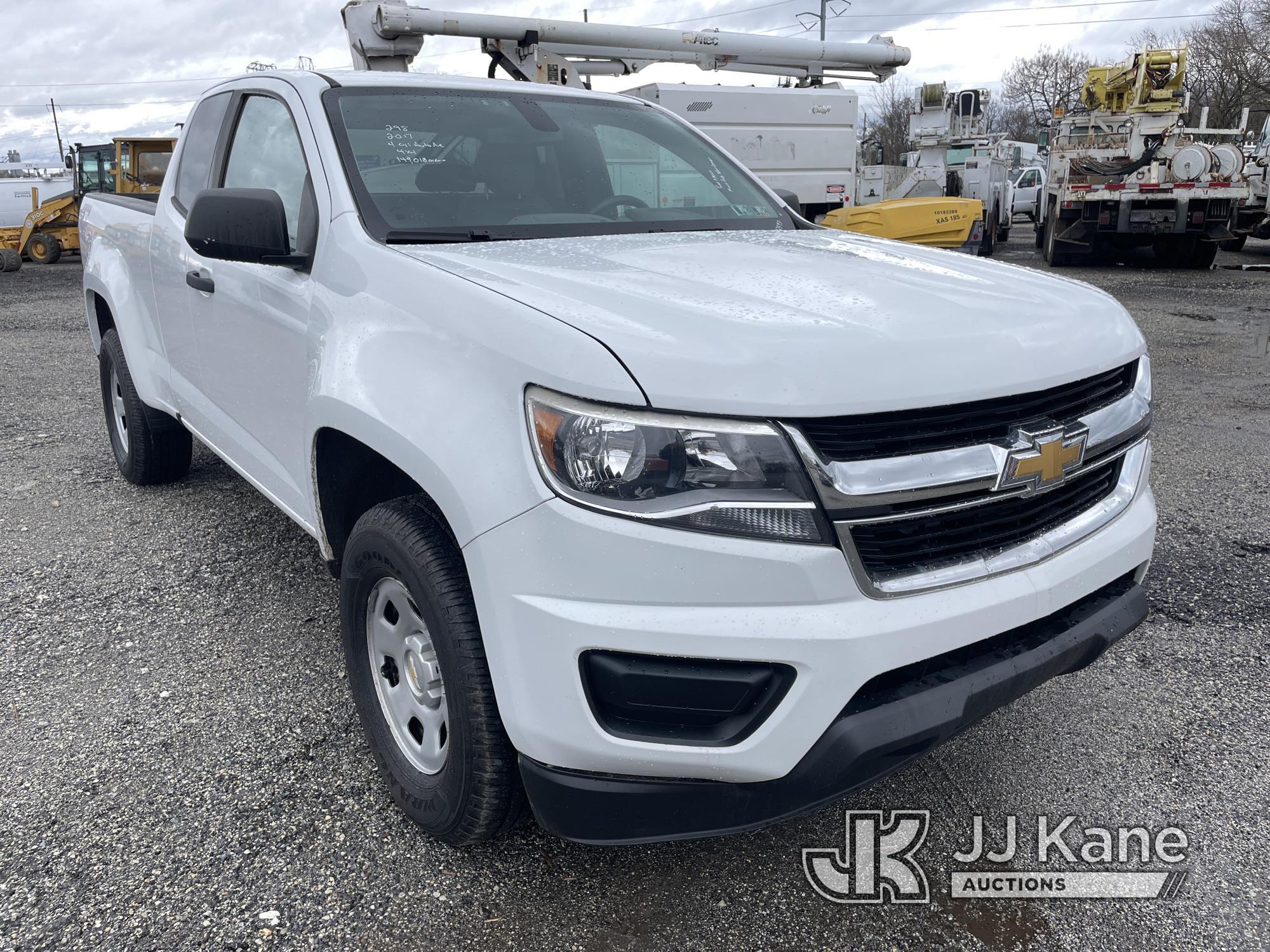 (Plymouth Meeting, PA) 2017 Chevrolet Colorado 4x4 Extended-Cab Pickup Truck Runs & Moves, Minor Bod