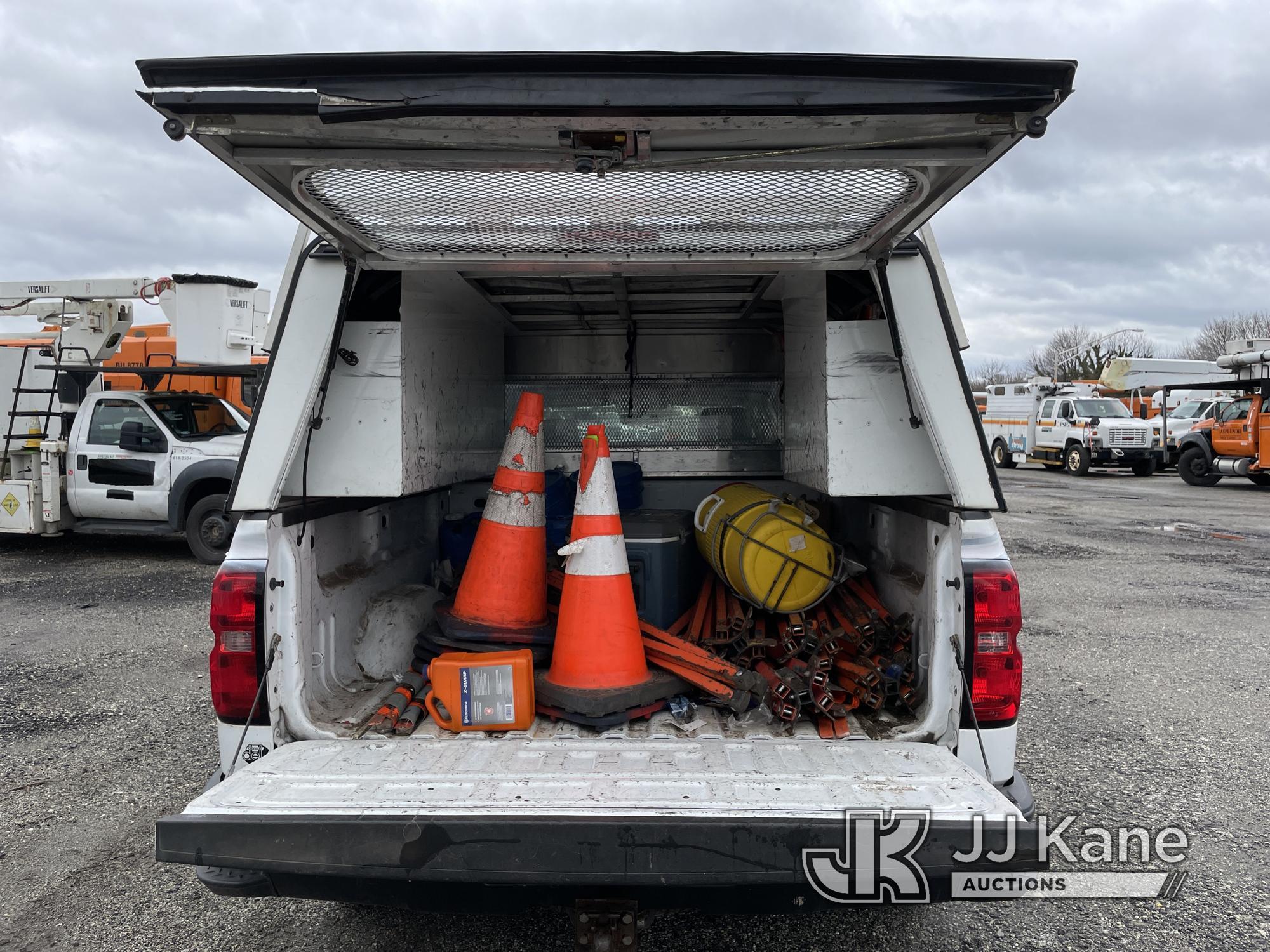 (Plymouth Meeting, PA) 2016 Chevrolet Silverado 1500 4x4 Extended-Cab Pickup Truck Bad Trans. Needs