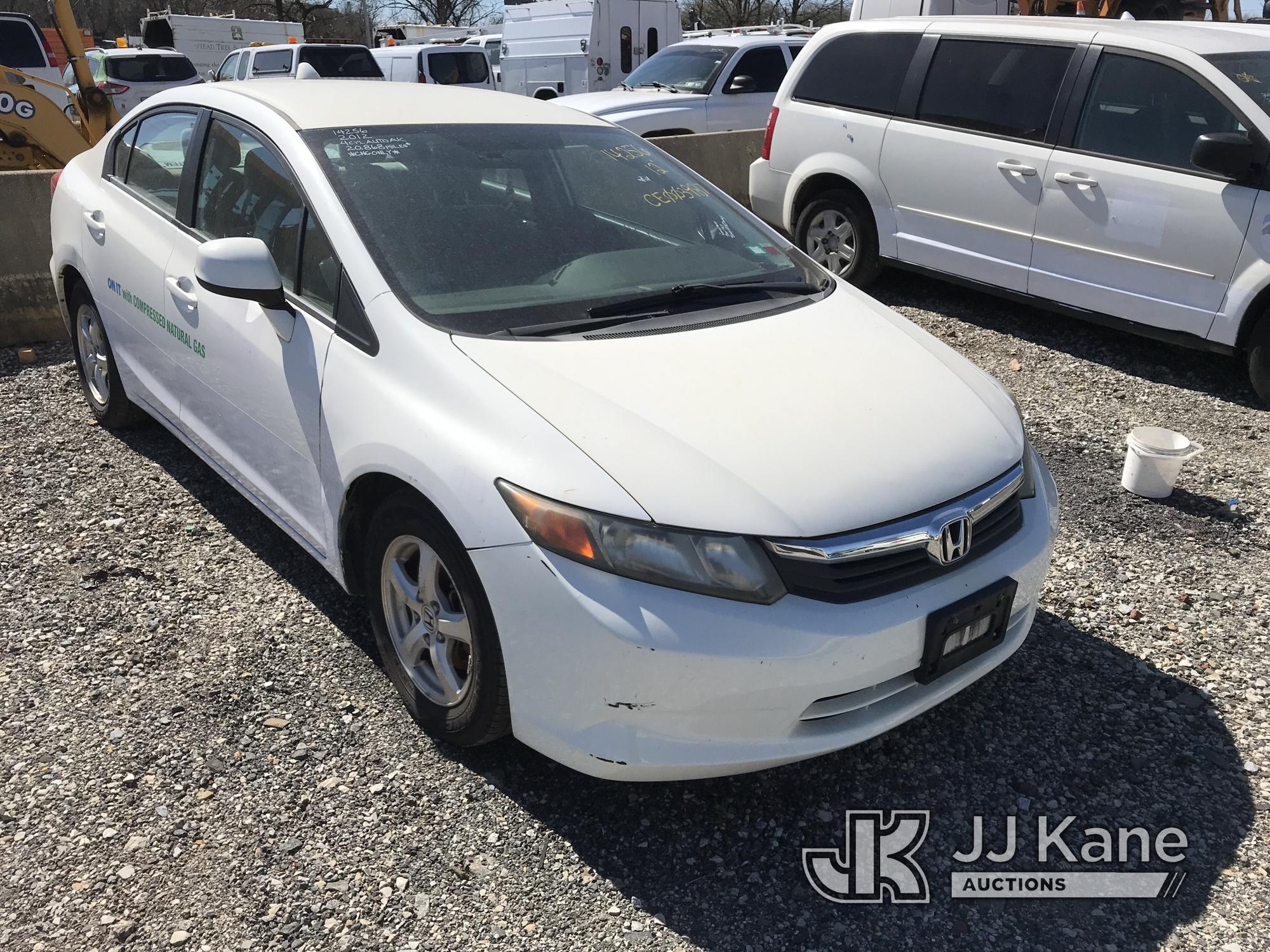 (Plymouth Meeting, PA) 2012 Honda Civic 4-Door Sedan CNG Only) (Runs & Moves, Body & Rust Damage