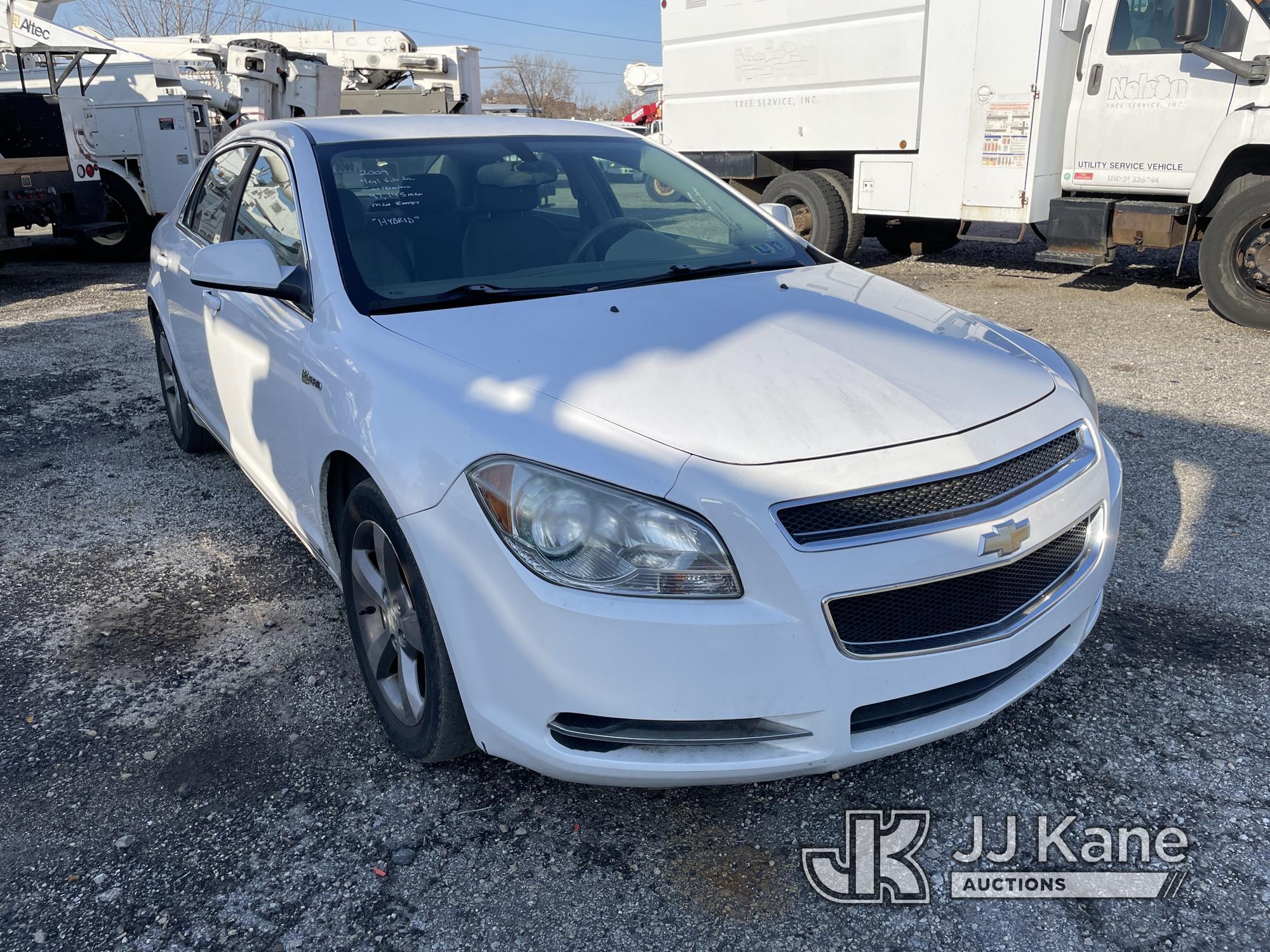 (Plymouth Meeting, PA) 2009 Chevrolet Malibu Hybrid 4-Door Sedan Runs & Moves, Body & Rust Damage