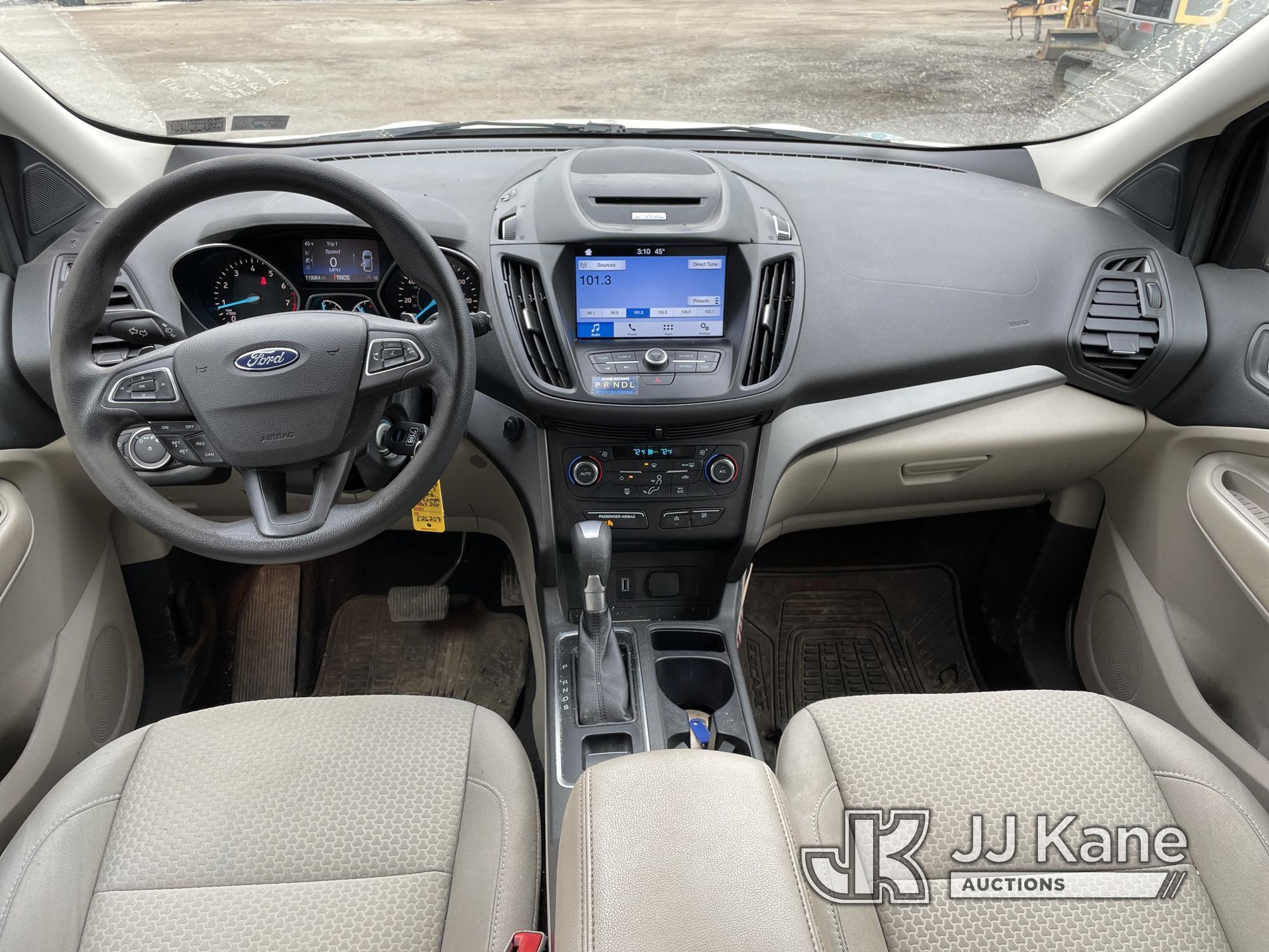 (Plymouth Meeting, PA) 2017 Ford Escape 4x4 4-Door Sport Utility Vehicle Bad Trans. Runs & Moves, Bo