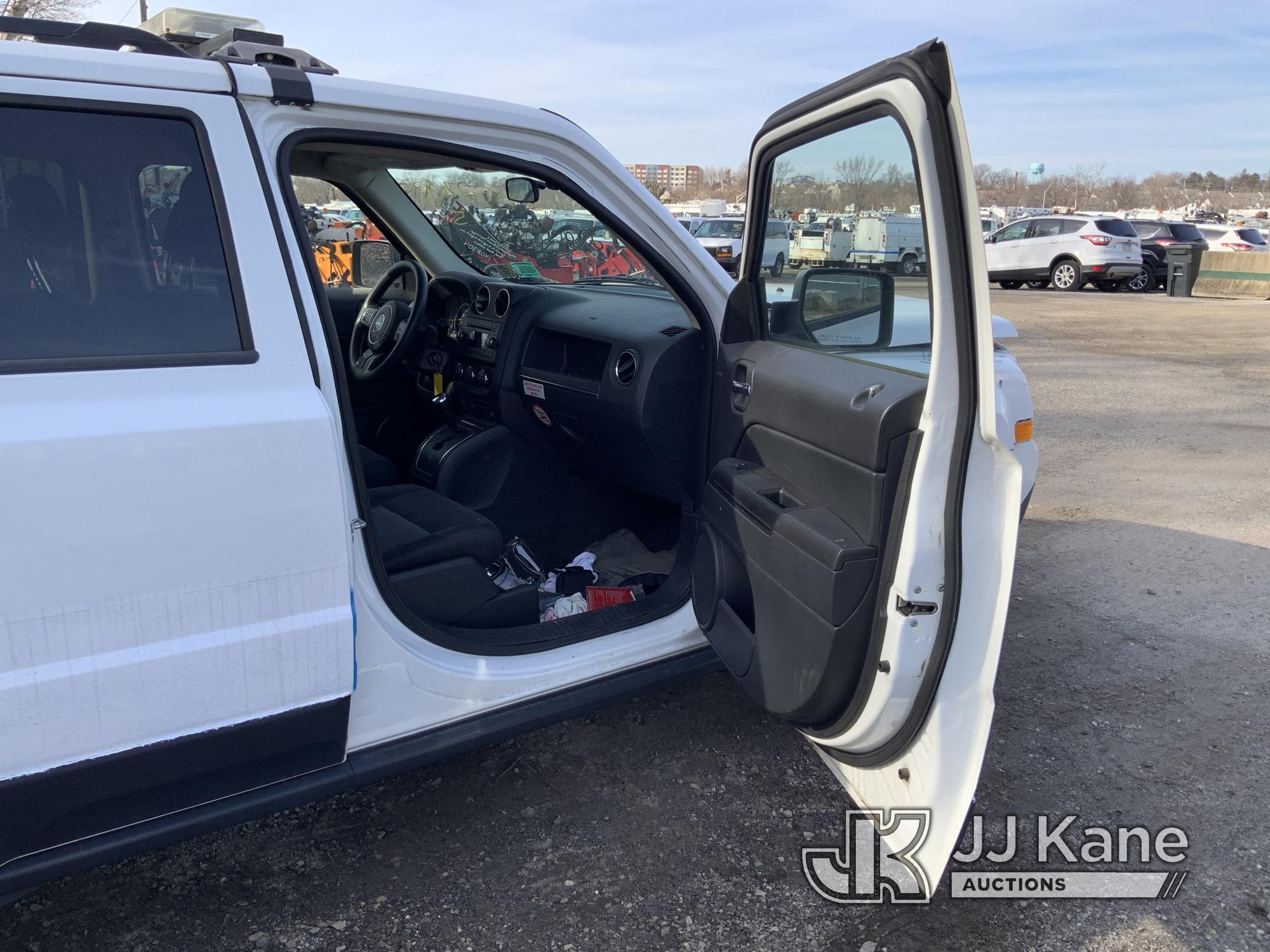 (Plymouth Meeting, PA) 2015 Jeep Patriot 4x4 4-Door Sport Utility Vehicle Runs & Moves, Check Engine