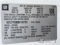 (Plymouth Meeting, PA) 2011 GMC Savana G3500 Cargo Van CNG Only) (Runs & Moves, Body & Rust Damage