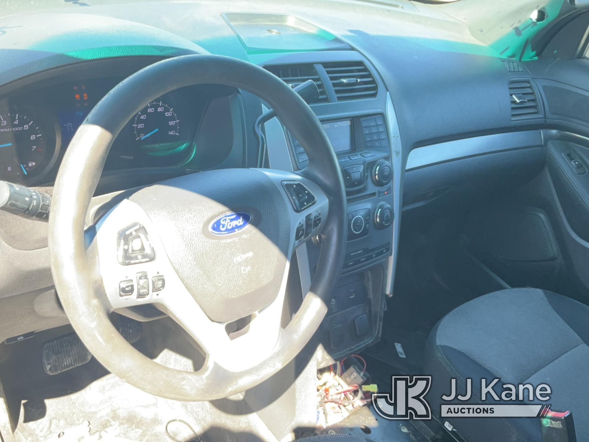 (Las Vegas, NV) 2014 Ford Explorer AWD Police Interceptor Body & Interior Damage, No Console, Tracti