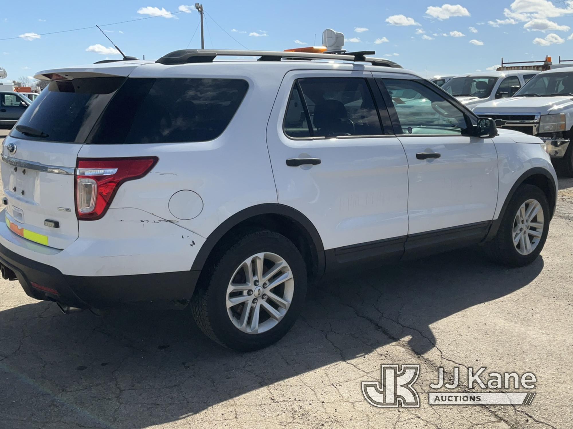 (South Beloit, IL) 2015 Ford Explorer 4x4 4-Door Sport Utility Vehicle Runs & Moves