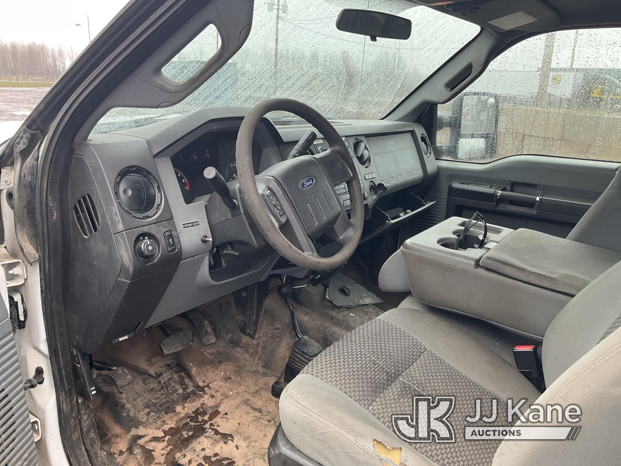 (Superior, WI) 2016 Ford F250 Extended-Cab Pickup Truck, Needs Radiator, Power Steering Pump, Altern