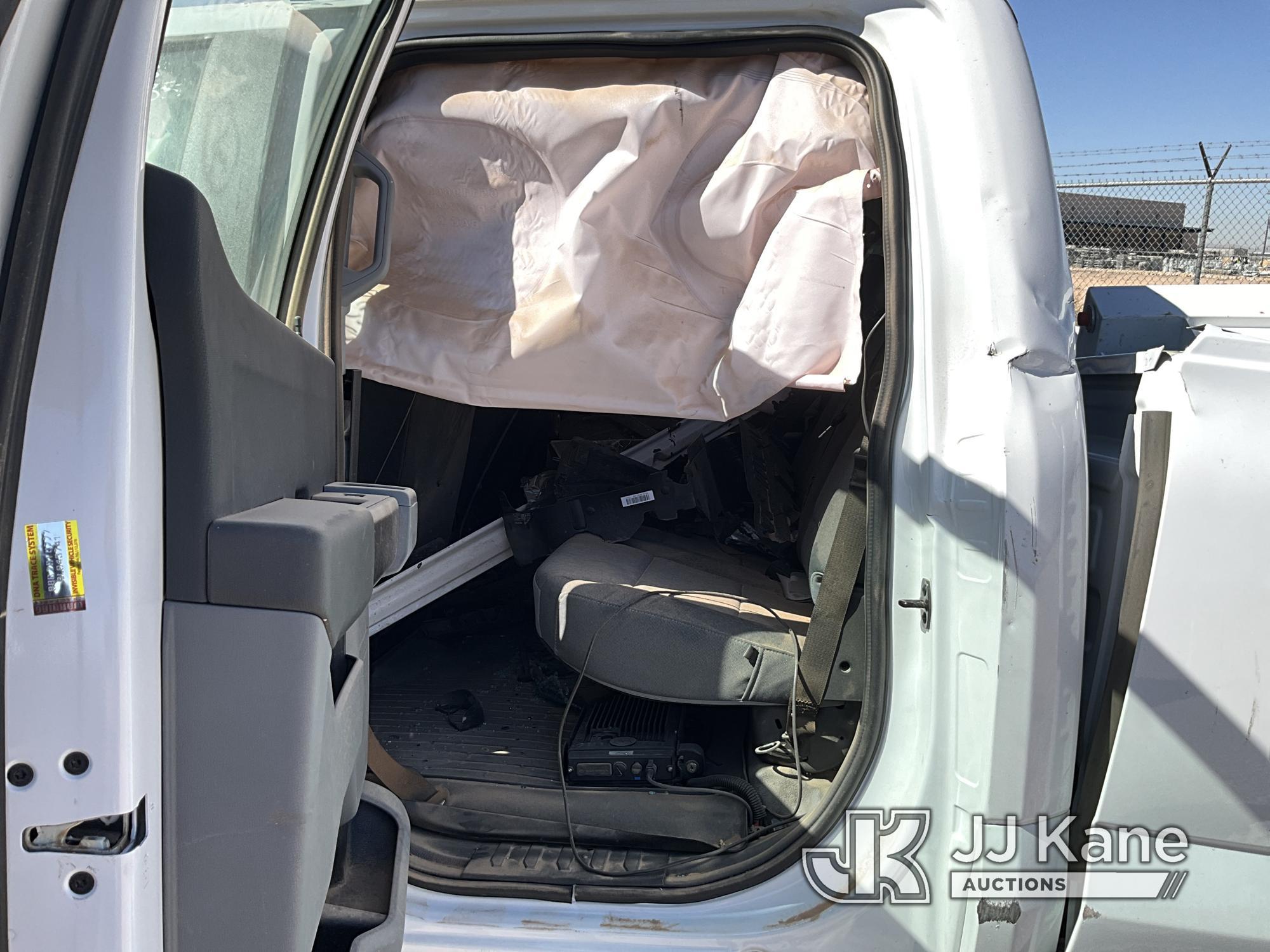 (El Paso, TX) 2022 Ford F150 4x4 Crew-Cab Pickup Truck Wrecked, Not Running Or Moving, Air Bags Depl