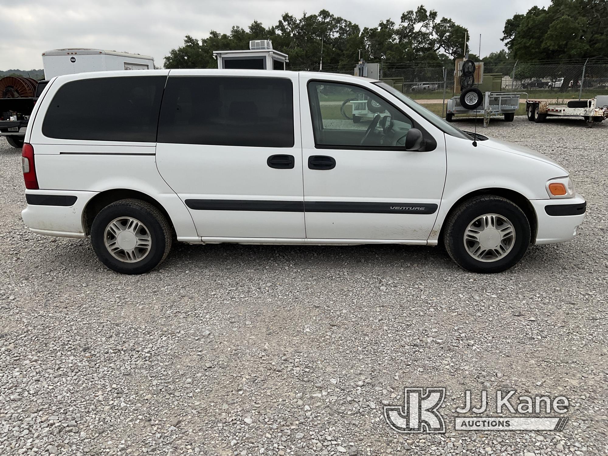 (Johnson City, TX) 2004 Chevrolet Venture Mini Passenger Van, , Cooperative owned and maintained Run