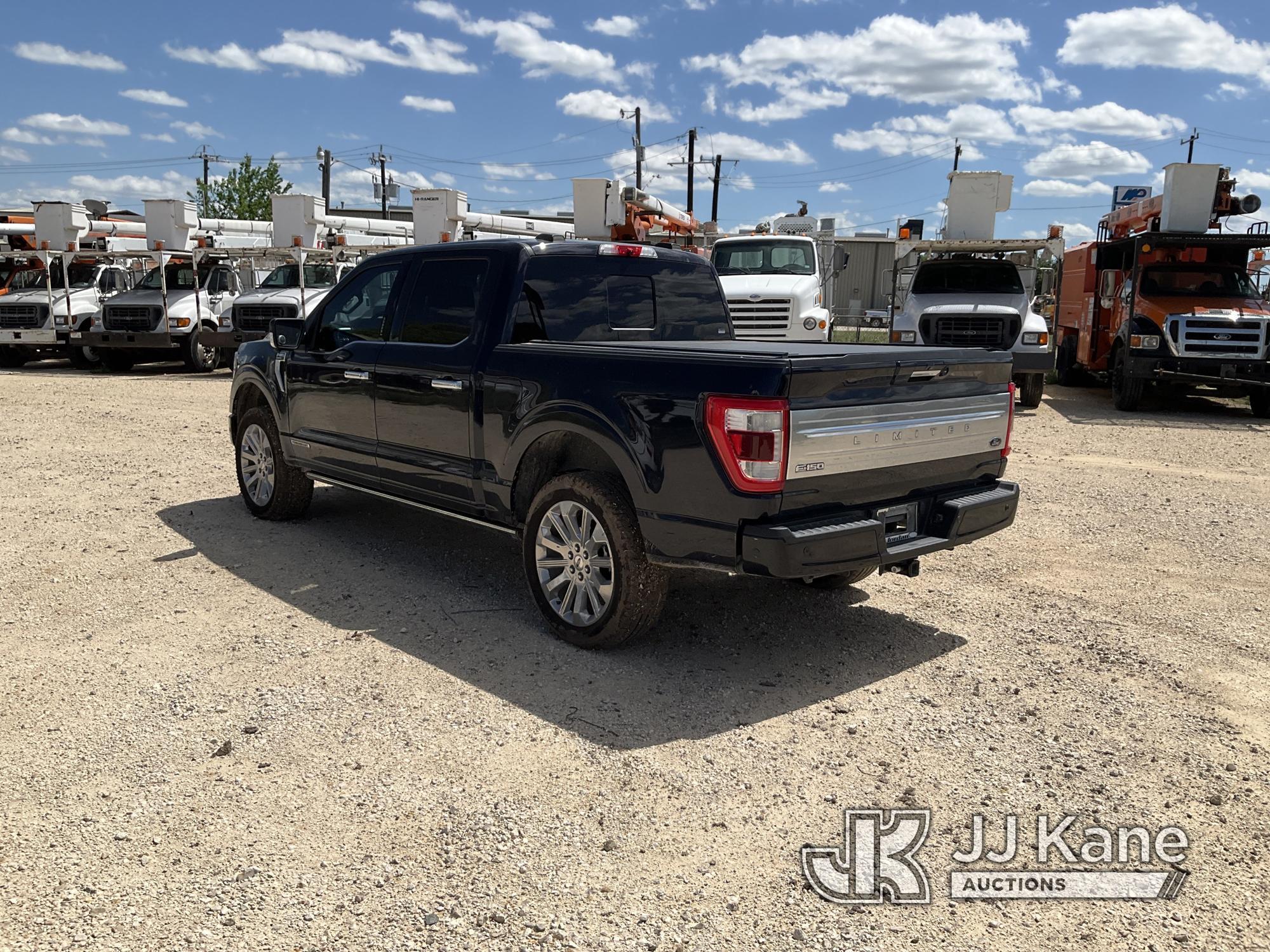 (San Antonio, TX) 2021 Ford F150 4x4 Crew-Cab Pickup Truck Runs & Moves) (Jump To Start) (Check Engi