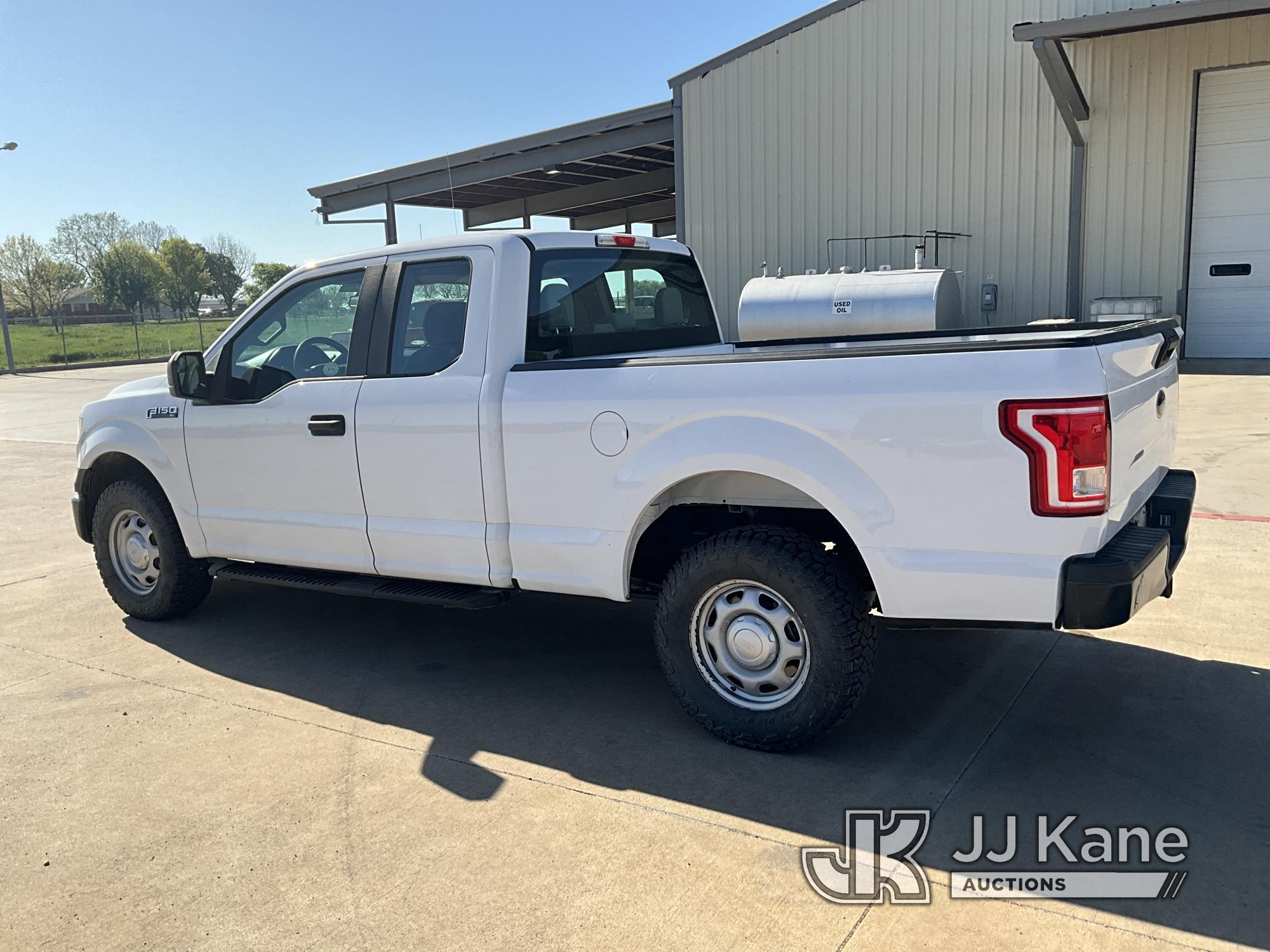 (Muenster, TX) 2017 Ford F150 4x4 Extended-Cab Pickup Truck, Cooperative owned Runs and Moves) (Pain