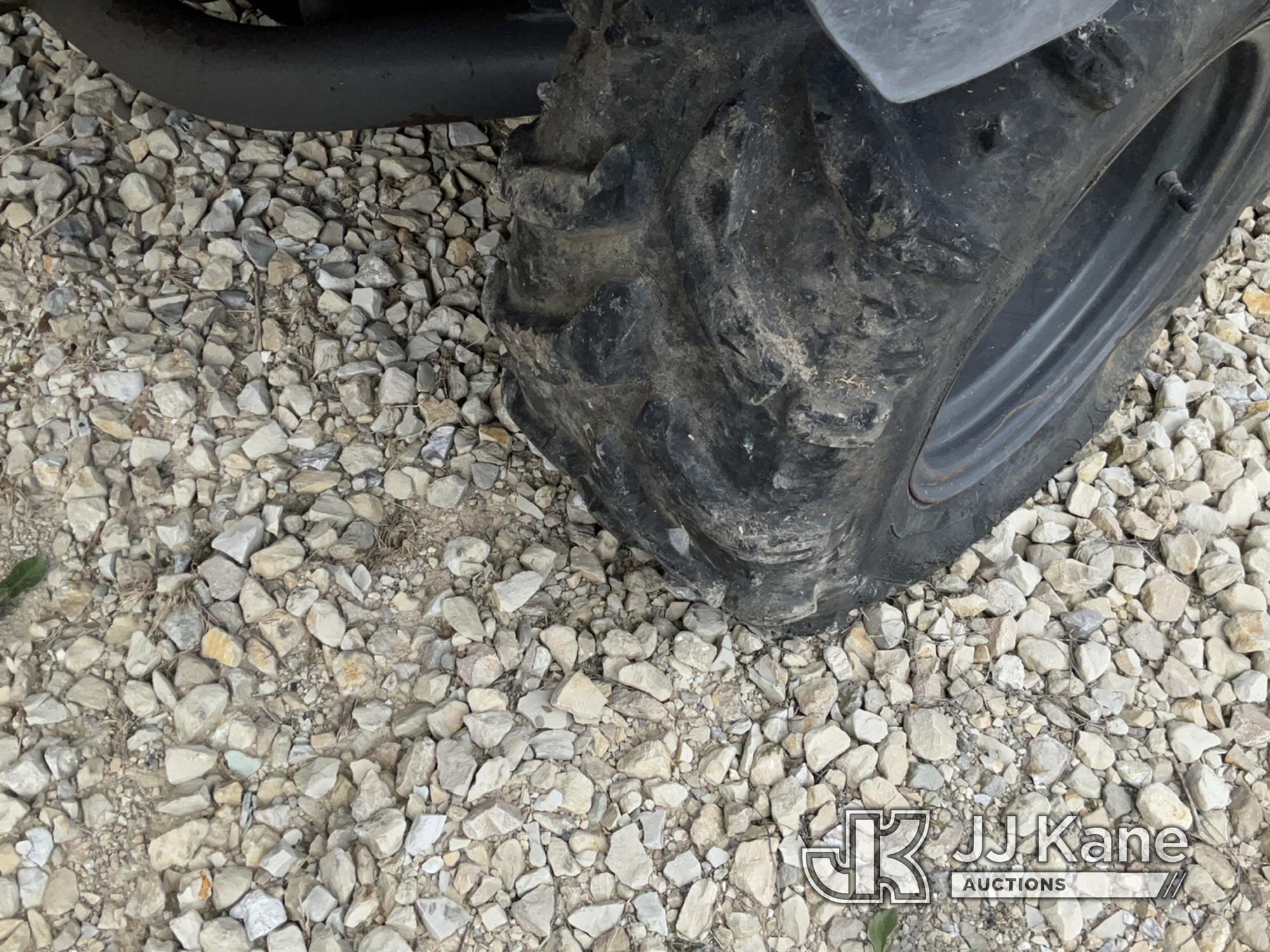 (Tipton, MO) 2007 Kubota RTV-900 4x4 Yard Cart No Title) (Not Running, Condition Unknown.