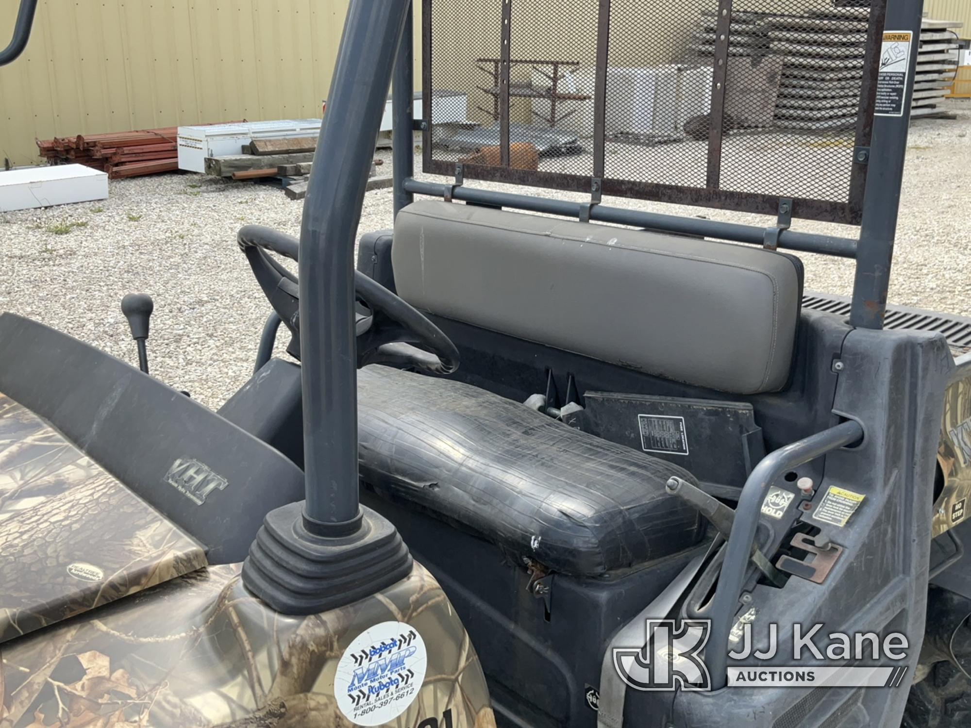 (Tipton, MO) 2007 Kubota RTV-900 4x4 Yard Cart No Title) (Not Running, Condition Unknown.