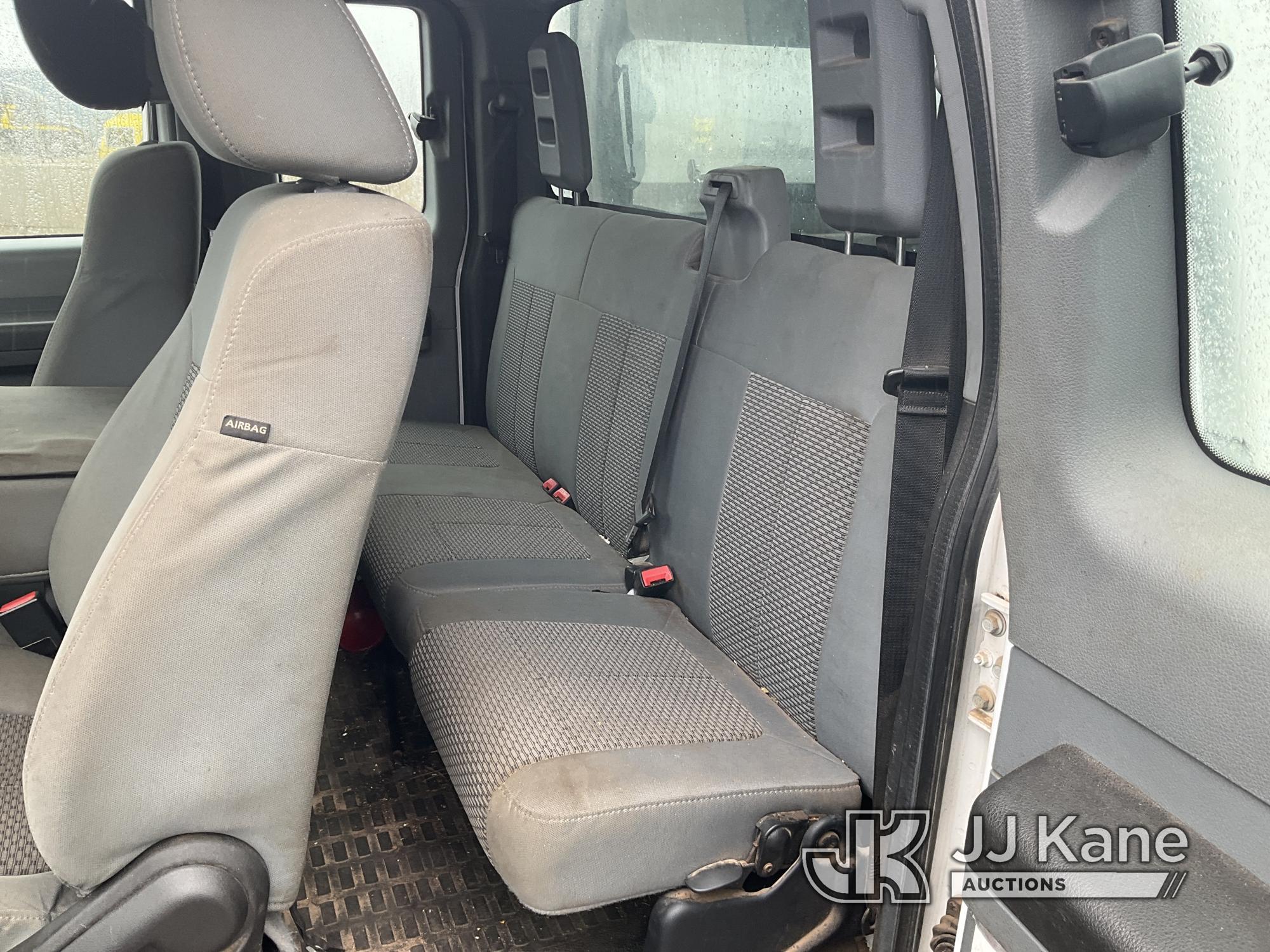 (Superior, WI) 2016 Ford F250 Extended-Cab Pickup Truck, Needs Radiator, Power Steering Pump, Altern