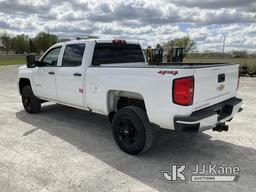 (Hawk Point, MO) 2019 Chevrolet Silverado 2500HD 4x4 Crew-Cab Pickup Truck Runs & Moves