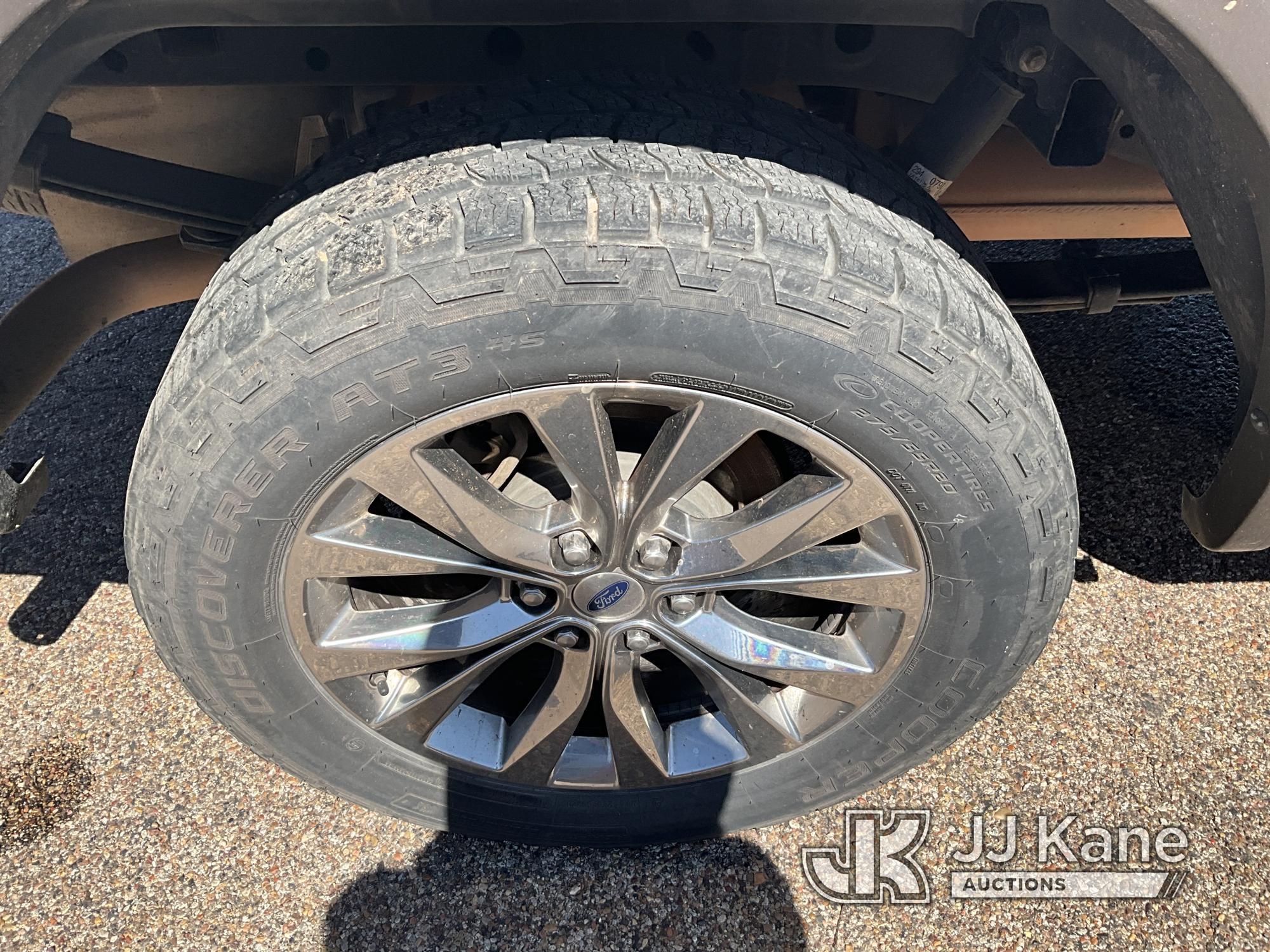 (Roby, TX) 2016 Ford F150 4x4 Crew-Cab Pickup Truck, Cooperative owned Runs and Moves, Per Seller Ne