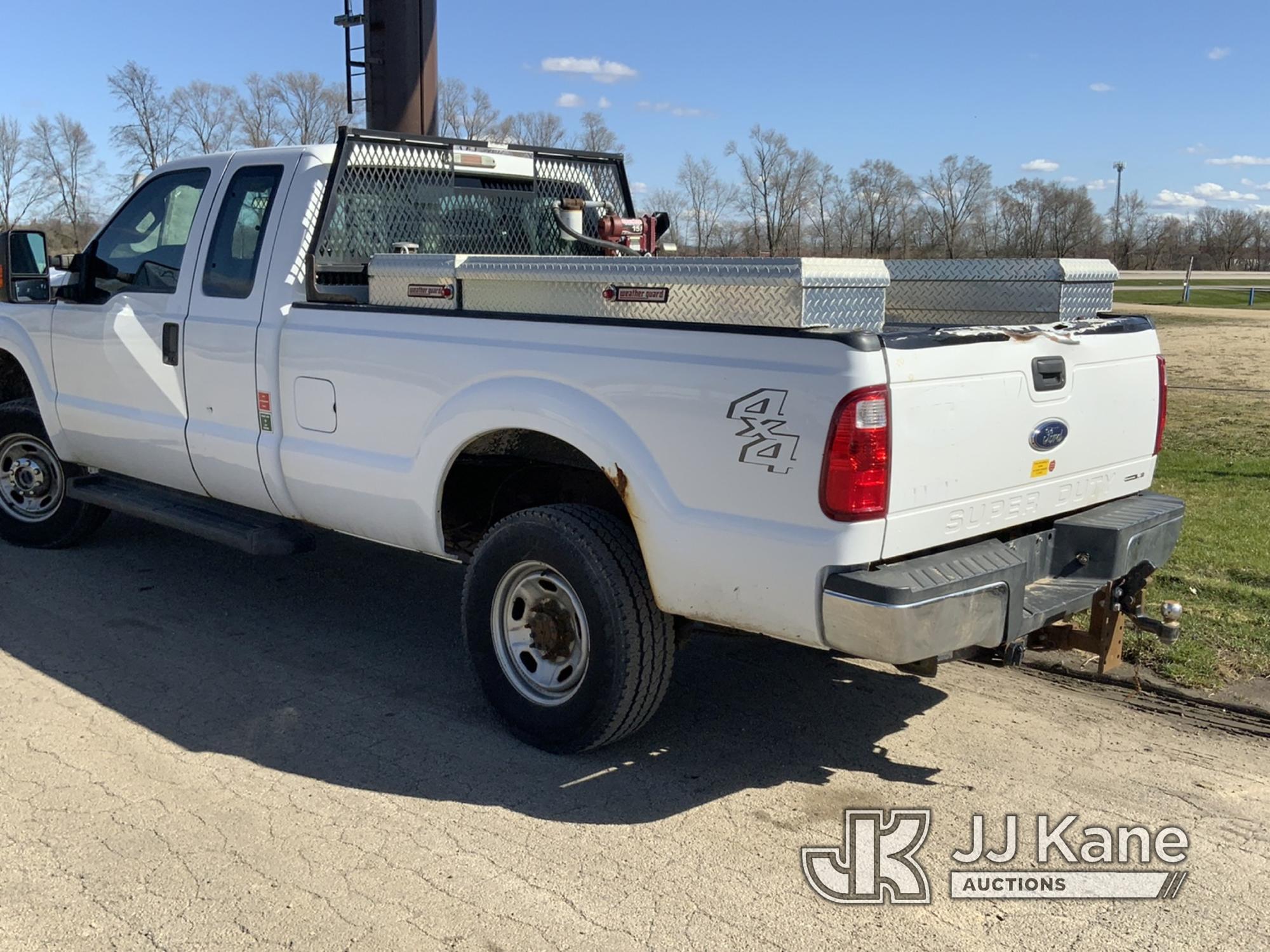 (South Beloit, IL) 2015 Ford F250 4x4 Extended-Cab Pickup Truck Runs, Moves, Check Engine Light On