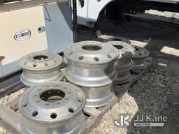 (Tipton, MO) (8 Small and 3 Large Aluminum Wheels.) NOTE: This unit is being sold AS IS/WHERE IS via