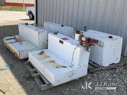 (Tipton, MO) 4 Truck Bed Fuel Cells  Used.